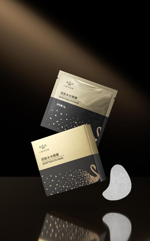 C4D产品渲染中的材质与构图\n…